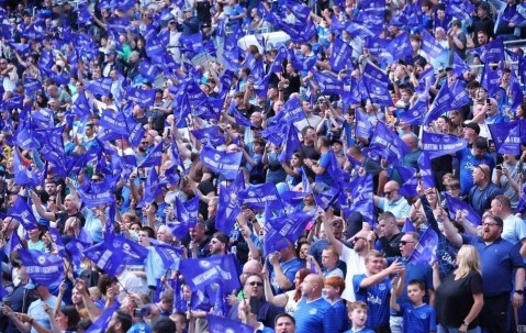 熊猫体育-皇家马德里迎英超关键赛，今晚止住颓势，震撼外界，更衣室氛围转暖的简单介绍