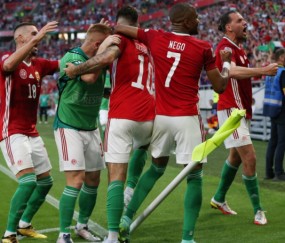 PANDA-凯恩巅峰对决，詹姆斯与50激战篮网分钟，出色防守胜负难料！的简单介绍