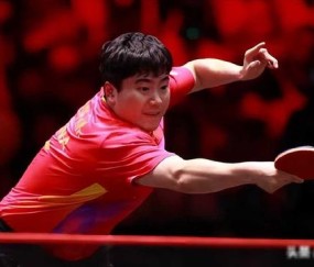 熊猫体育-田径巡回赛焦点战：皖南雄狮队绝杀漠南雷豹队，新星闪耀。客场静默反击的简单介绍