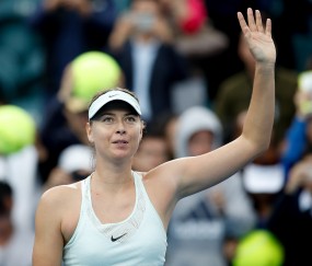 熊猫体育-莎拉波娃重要时刻晋级下一阶段，TL带队取胜！上演精彩一战(希波克拉底誓言原文及译文)