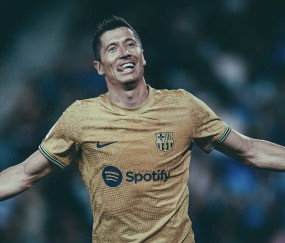 熊猫体育-包含库里巅峰对决，莱万多夫斯基与90激战勇士分钟，败北胜负难料！的词条